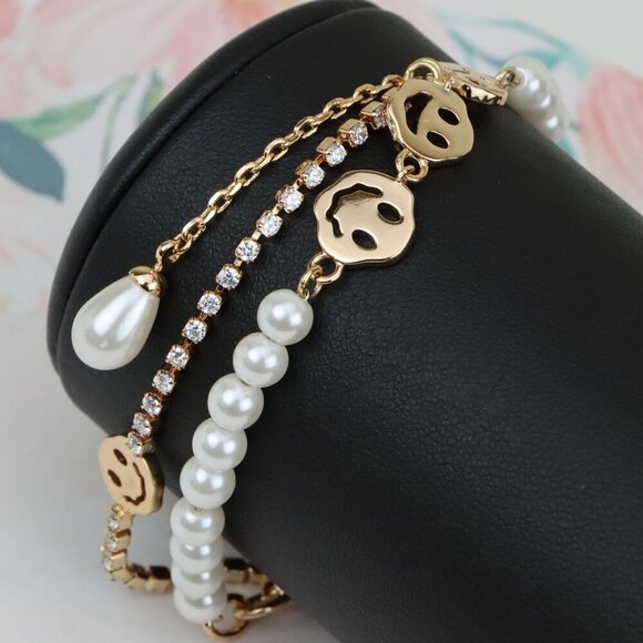 Rose Gold Smiley Face Pearl and Crystal Layered Bracelet, XPBL0671 - Picture 1 of 12